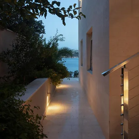 Apartment Duka & Piko 1 Lastovo