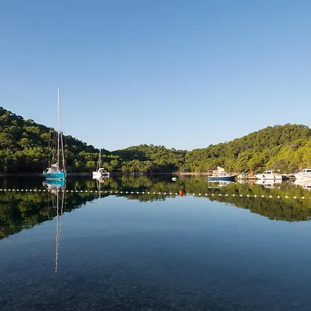 Apartment Duka & Piko 1 Lastovo